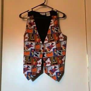 Halloween Women’s Large Vest black back which ties